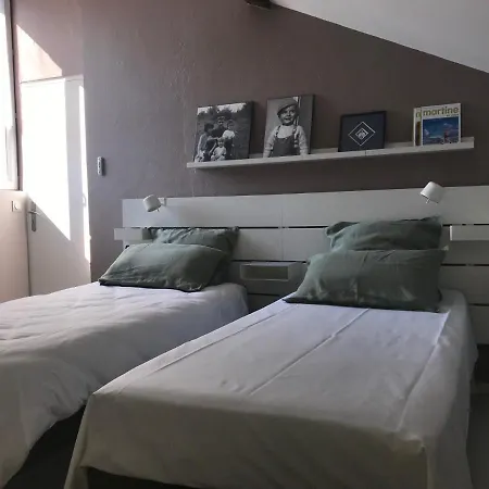 Maison Loiseau - Maison Calme Au Centre De Бон