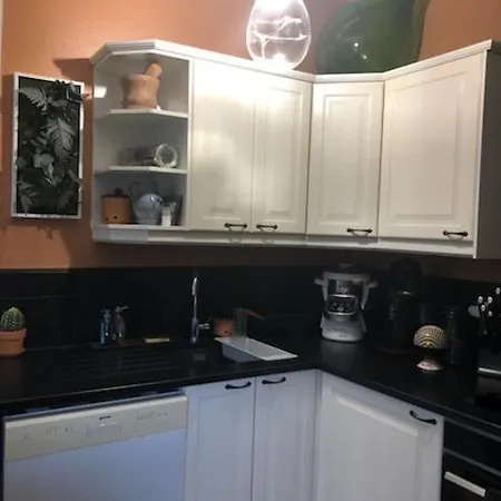 Будинок відпочинку Maison Loiseau - Maison Calme Au Centre De